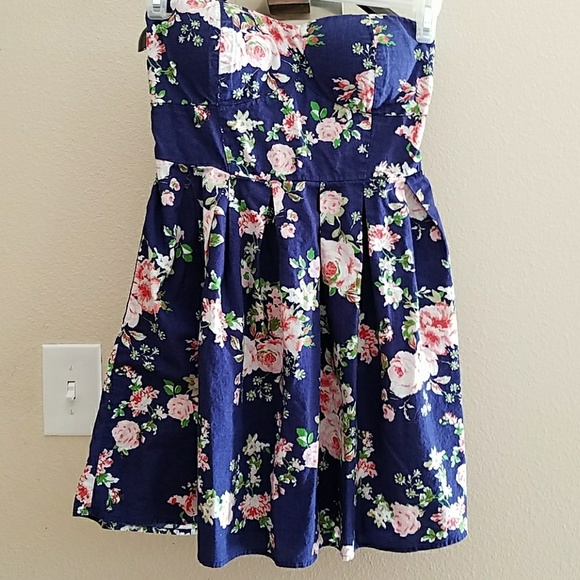 No Boundaries Dresses & Skirts - Strapless Blue Floral Mini
